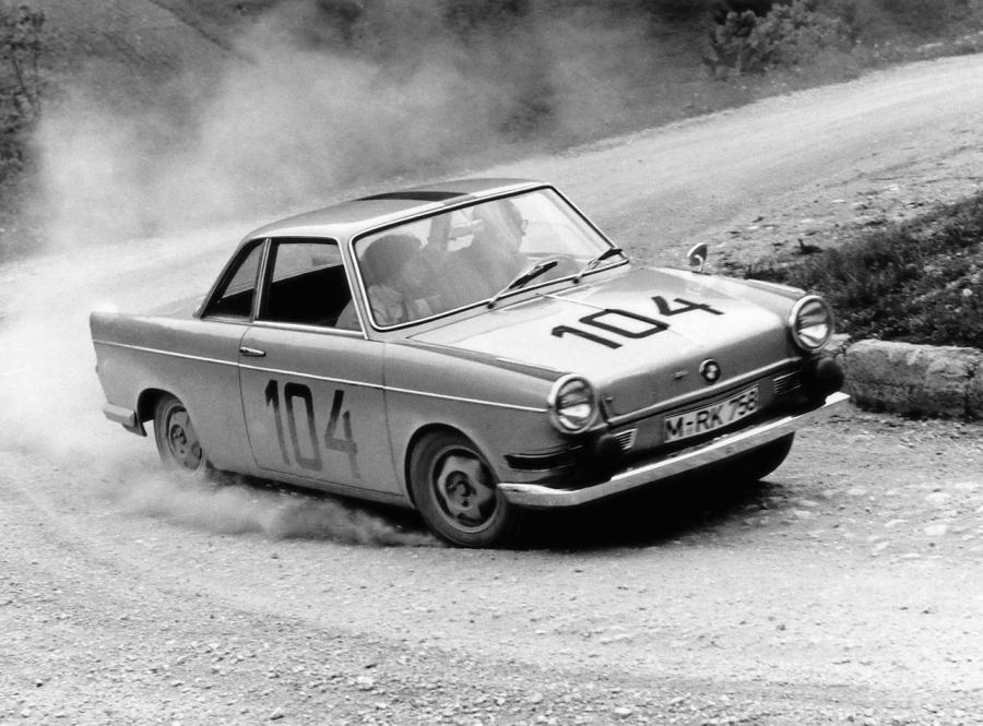  BMW 700 Coupe 1959 года  (фото 4 из 20)